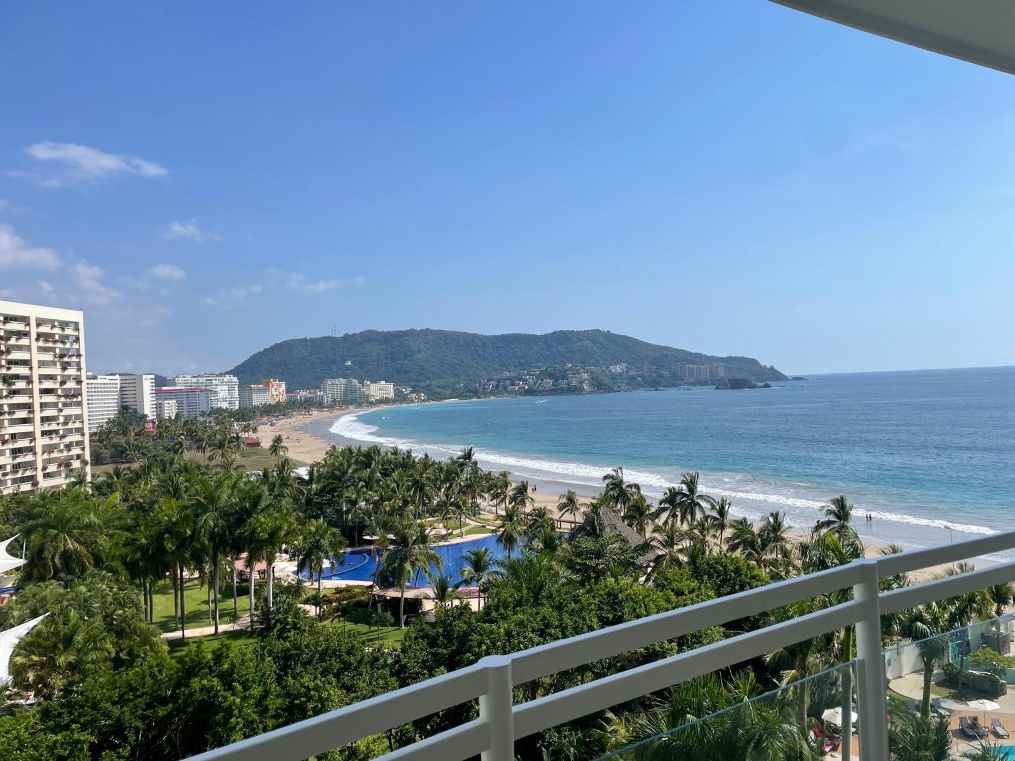 Bay View Grand Marina Ixtapa Condo En Pie De Playa ภายนอก รูปภาพ