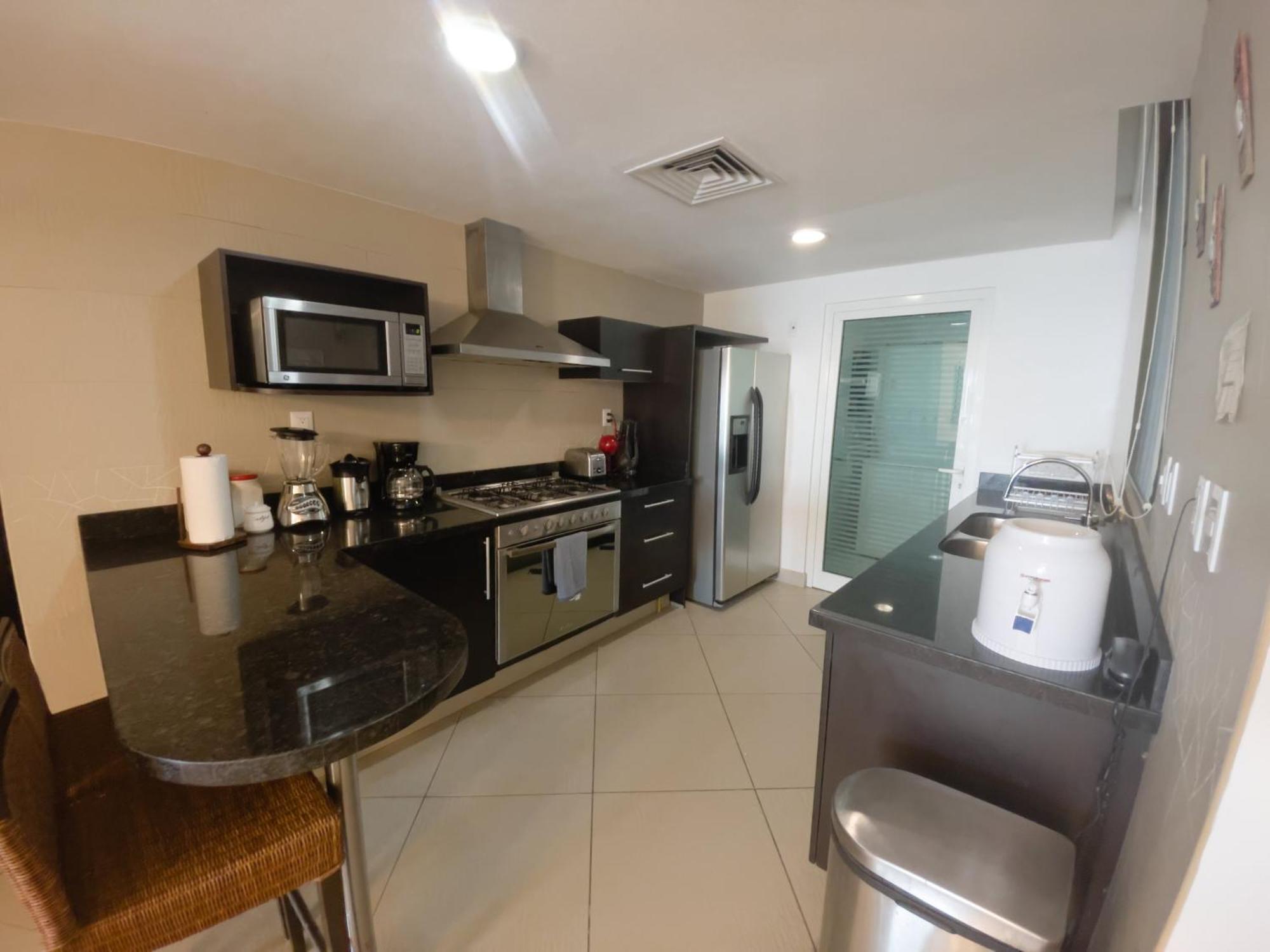 Bay View Grand Marina Ixtapa Condo En Pie De Playa ภายนอก รูปภาพ
