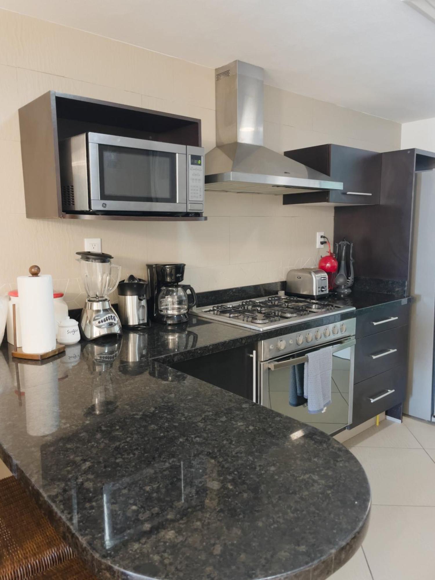 Bay View Grand Marina Ixtapa Condo En Pie De Playa ภายนอก รูปภาพ